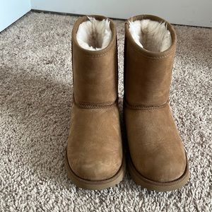 UGG boots Girls Size 1